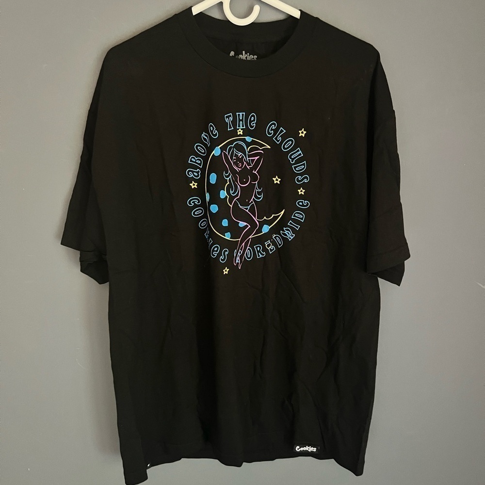 New COOKIES Mens Size XL ‘Above The Clouds” Nude Woman T-Shirt Short Sleeve